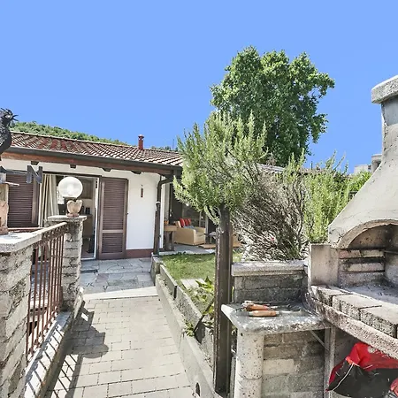 La Maison Dans Le Jardin - Happy Dormelletto