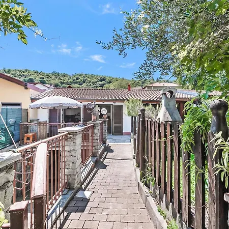 Apartment Casa Role, Maggiore Patio House W/ Bbq - Happy Dormelletto